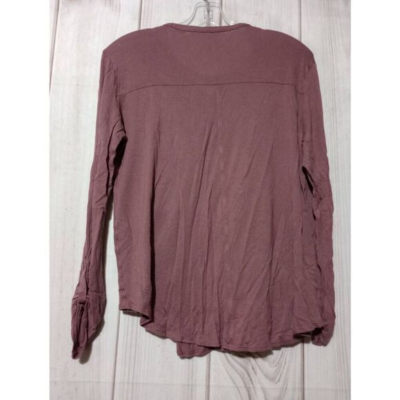 Lucky Brand Shirt Ladies Large Plum Long Sleeve Velour Chest Light Weight - Picture 2 of 6